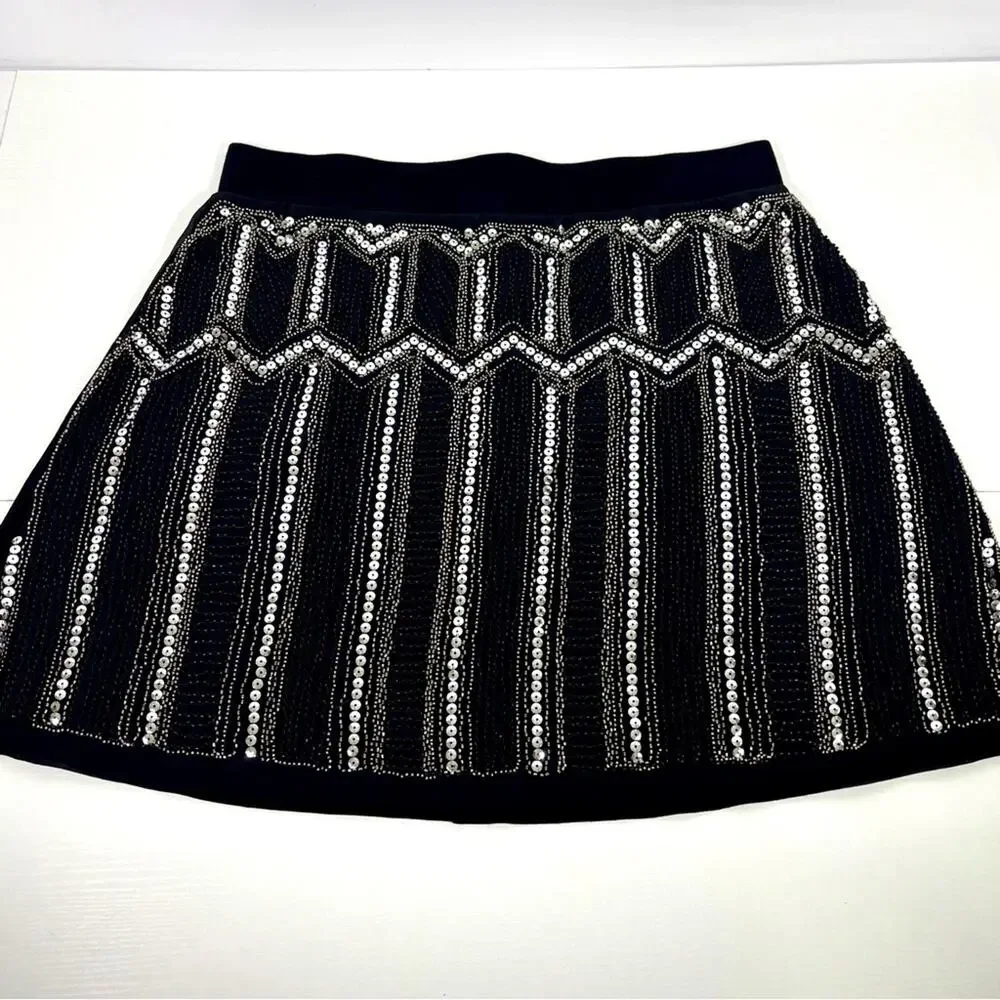 Torrid Black Mini Skirt with Silver Beads and Sequins Size Large JJ0695